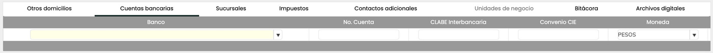 Pestaña Cuentas bancarias del Contacto en Crol ERP con columnas Banco, No. Cuenta, CLABE Interbancaria, Convenio CIE y Moneda con una fila lista para captura.