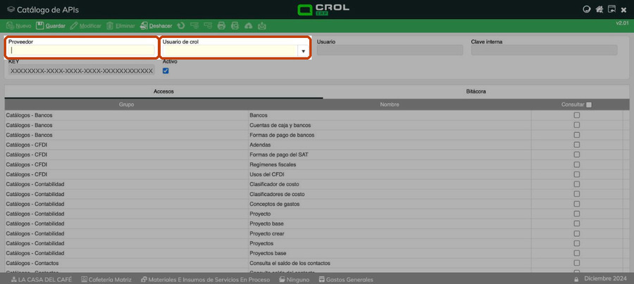 Registro nuevo del Catálogo de APIs de Crol ERP con los campos Proveedor y Usuario de crol vacíos y resaltados, la KEY ya generada y los 41 accesos sin marcar.